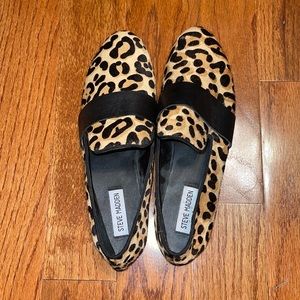 Steve Madden leopard flats